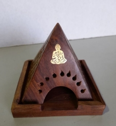 Wooden cone pyramid 10 x 13cm